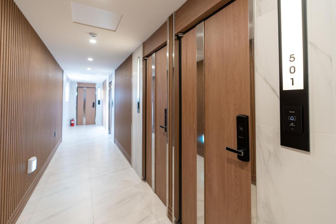 Jecheon Hound Hotel Chechon Экстерьер фото