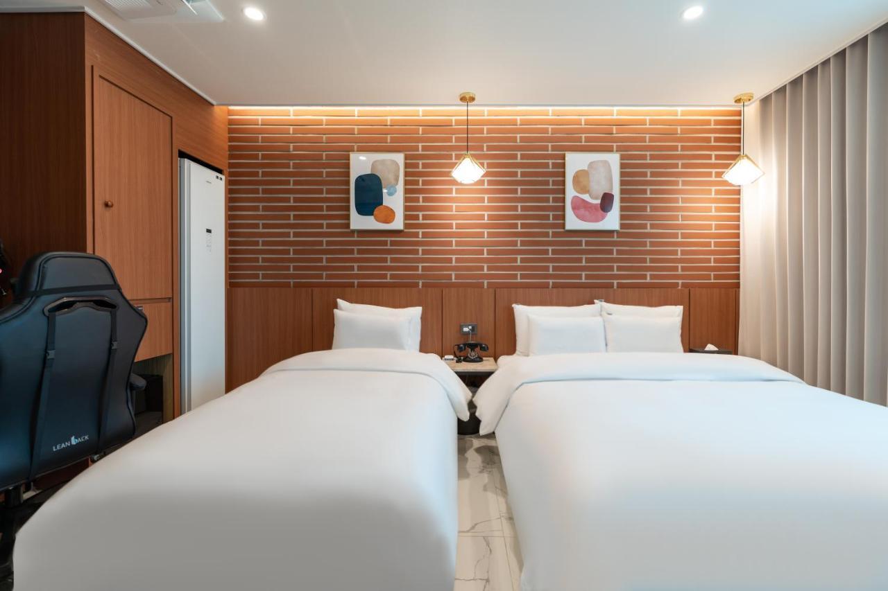Jecheon Hound Hotel Chechon Экстерьер фото